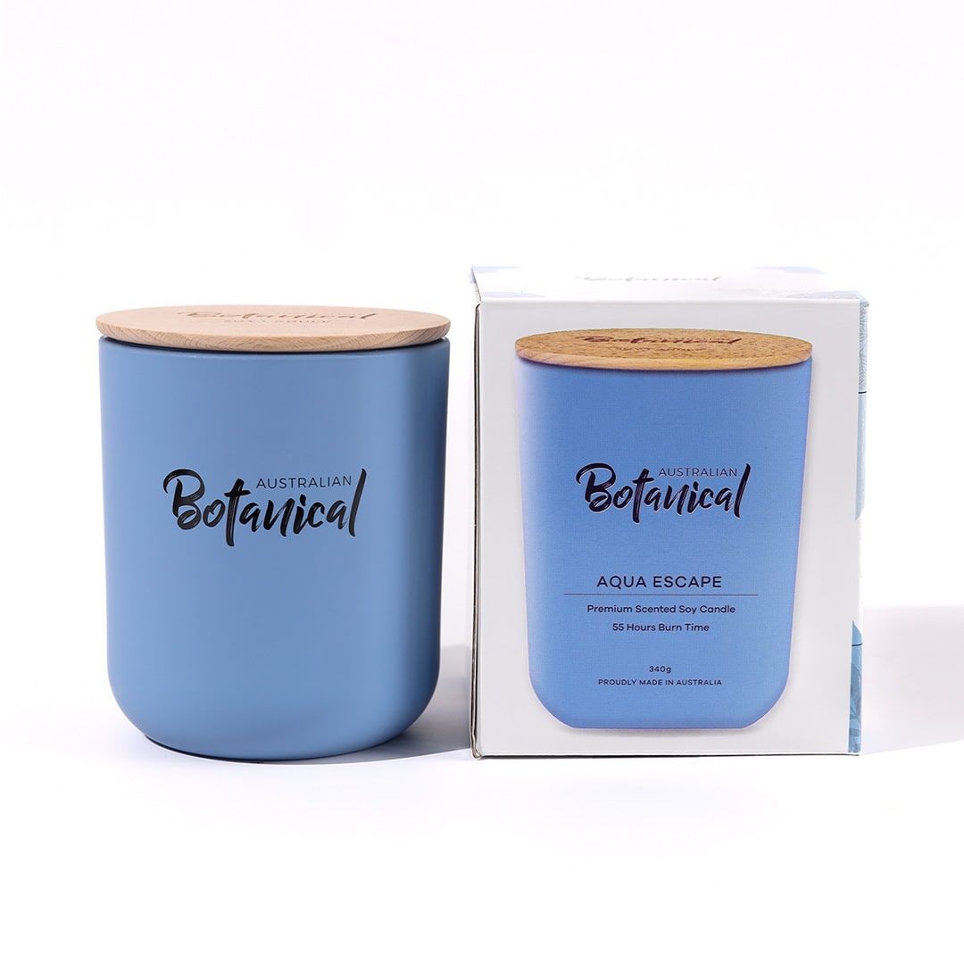 Aqua Escape Scented Soy Candle - Image 5